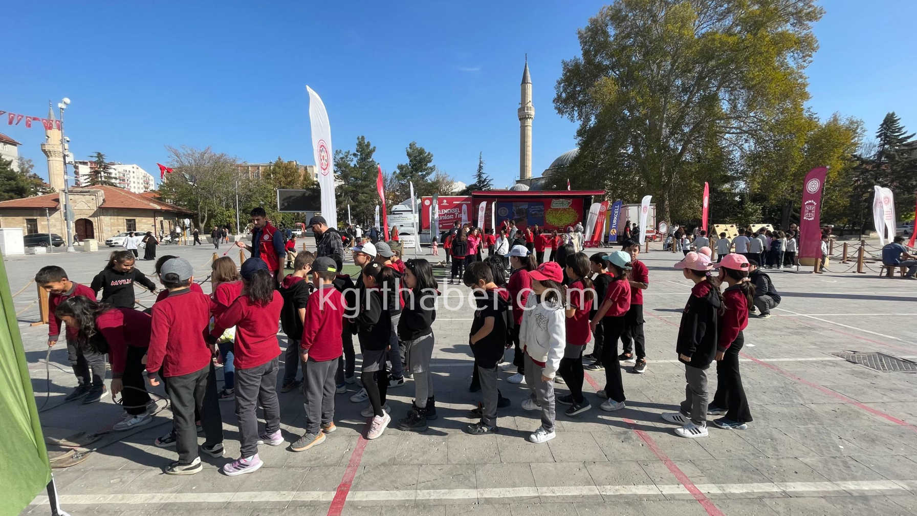 56 Duragi Karaman Oldu Geleneksel Oyunlar Tiri 81 Il Geziyor3