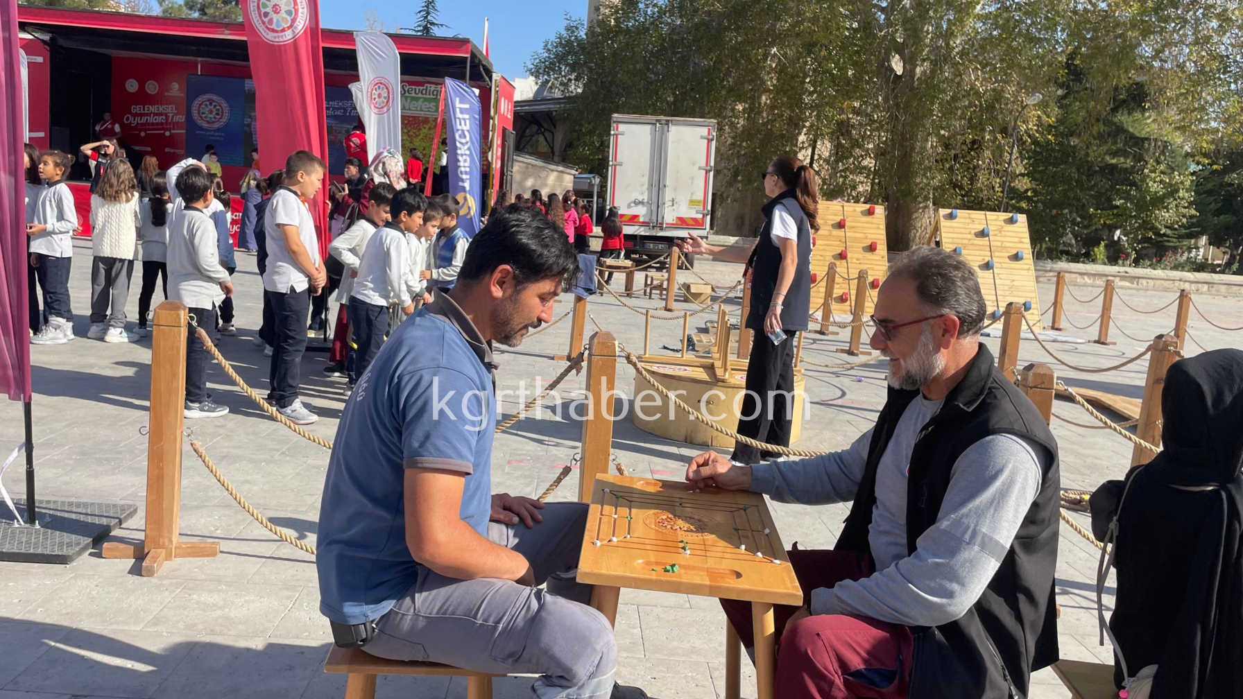 56 Duragi Karaman Oldu Geleneksel Oyunlar Tiri 81 Il Geziyor7