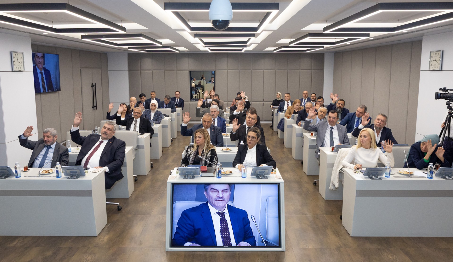 Bik Genel Muduru Caydan Sahaha Olan Kazanacak Mesaji (6)