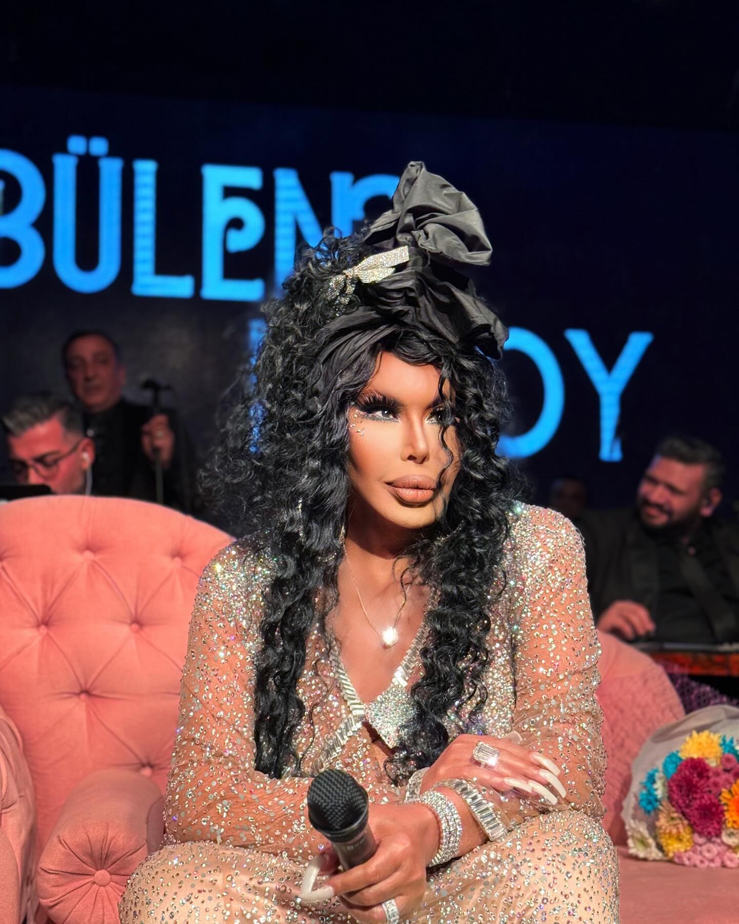 Bulent Ersoyun Sevgilisi Kim Divadan Aciklama Geldi (1)