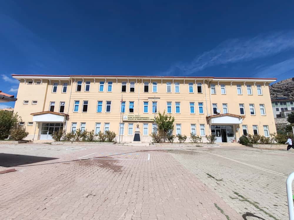 Ermenekte O Merkez Egitime Basladi1