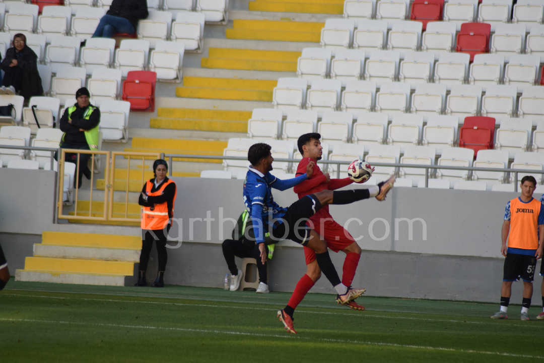 Karaman Fk Kendi Evinde 1 1 Berabere Kaldi12