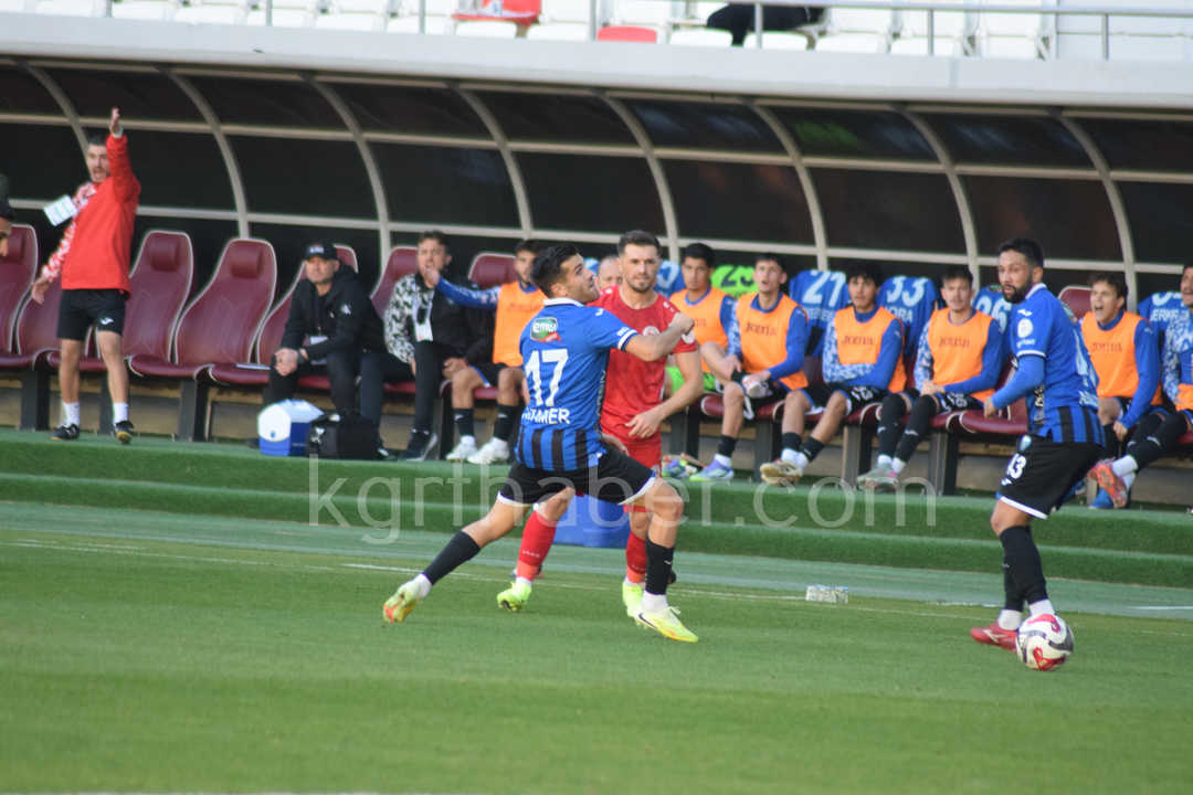 Karaman Fk Kendi Evinde 1 1 Berabere Kaldi20