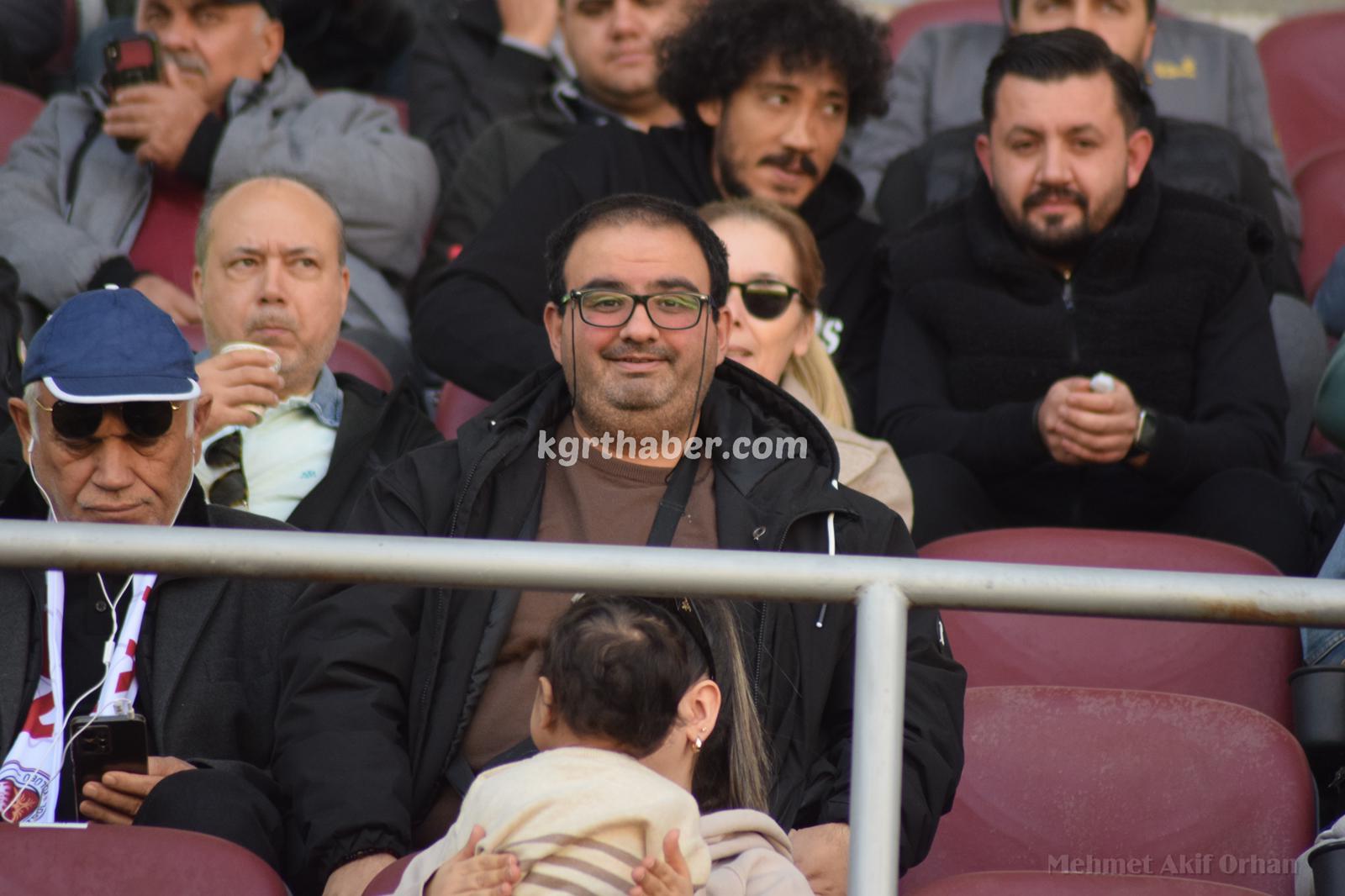 Karaman Fk Ligdeki Ilk Galibiyetini Aldi (4)