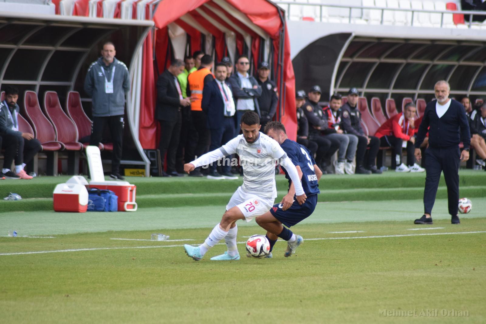 Karaman Fk Ligdeki Ilk Galibiyetini Aldi (6)