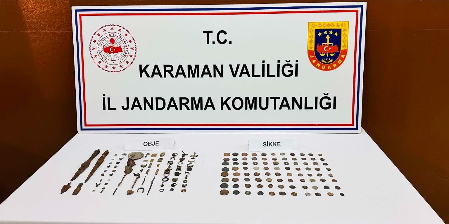 Karaman Jandarma Tarihi Eserler Ele Gecirdi 2 Kisi Tutuklandi (2)