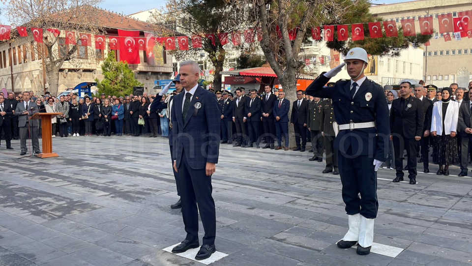 Karamanda 10 Kasimda Saat 9U 5 Gece Hayat Durdu0