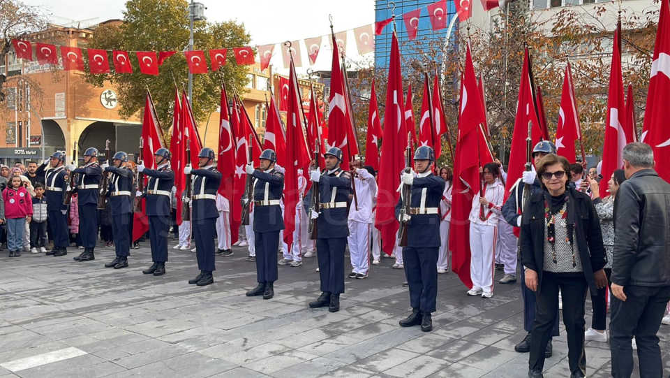 Karamanda 10 Kasimda Saat 9U 5 Gece Hayat Durdu16