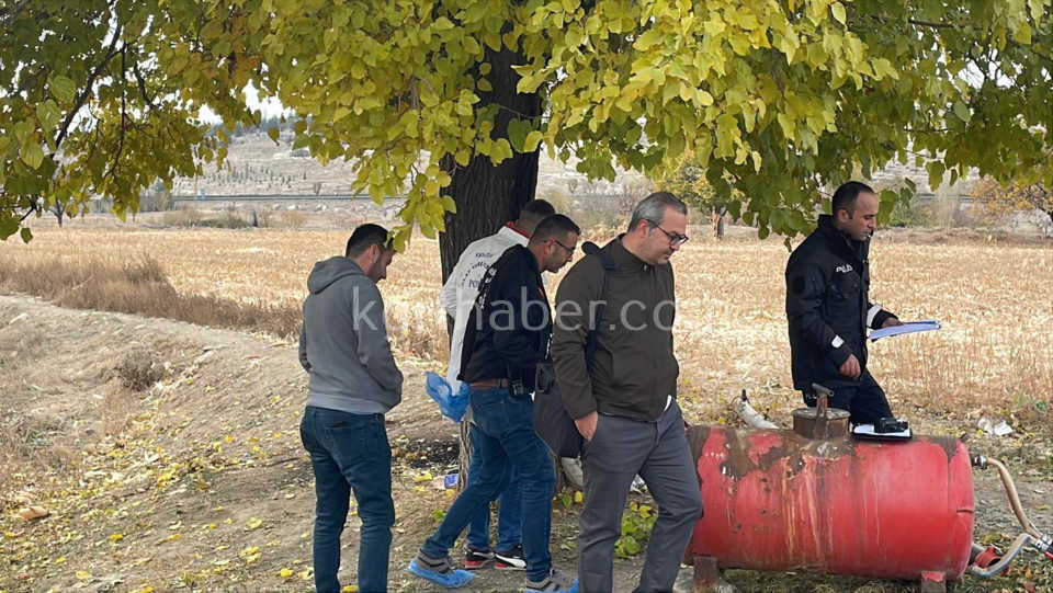 Karaman’da 27 Yaşındaki Genç Tarlada Ölü Bulundu (7)