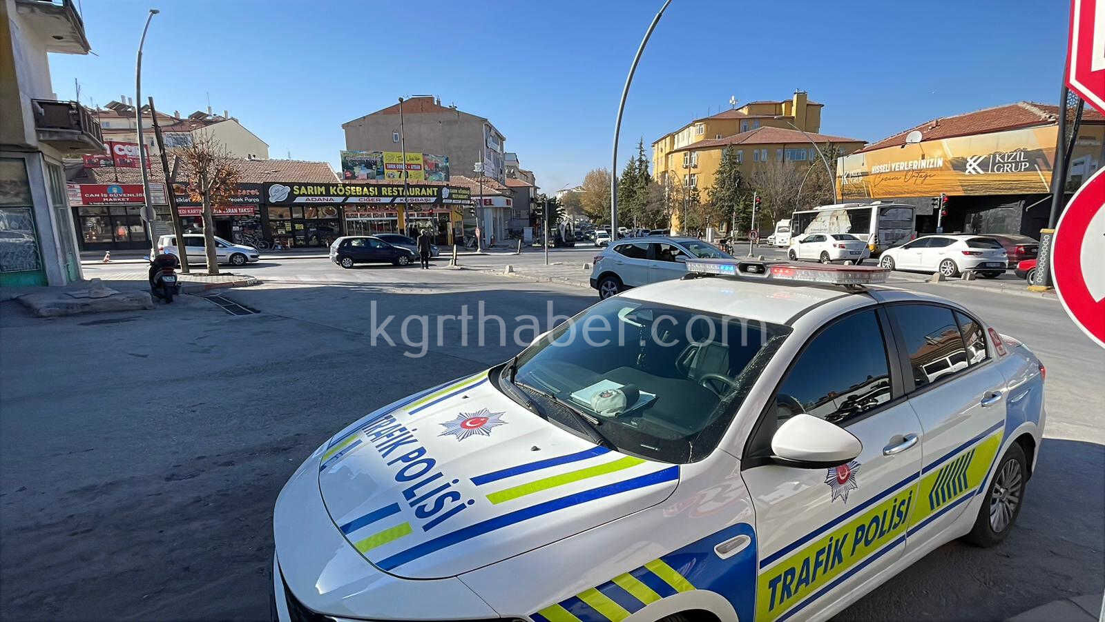 Karamanda 87 Yasindaki Surucu Yaralandi4