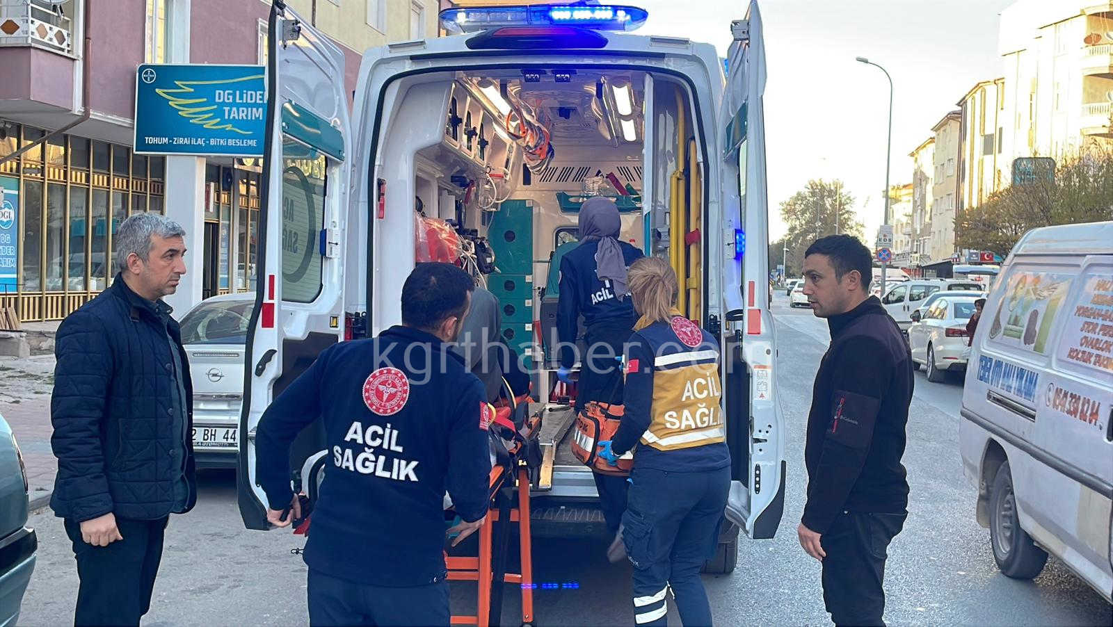 Karamanda Bisikletten Dusen Yasli Adam Yaralandi8