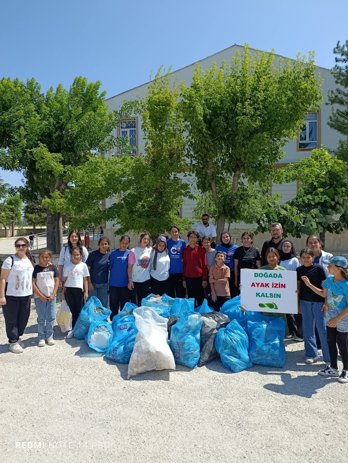Karamanda Eli Opulecek Adami Buldum O Bir Temizlik Oncusu (35)