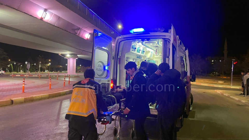 Karamanda Film Gibi Kaza Genc Universite Ogrencisi Yaralandi7