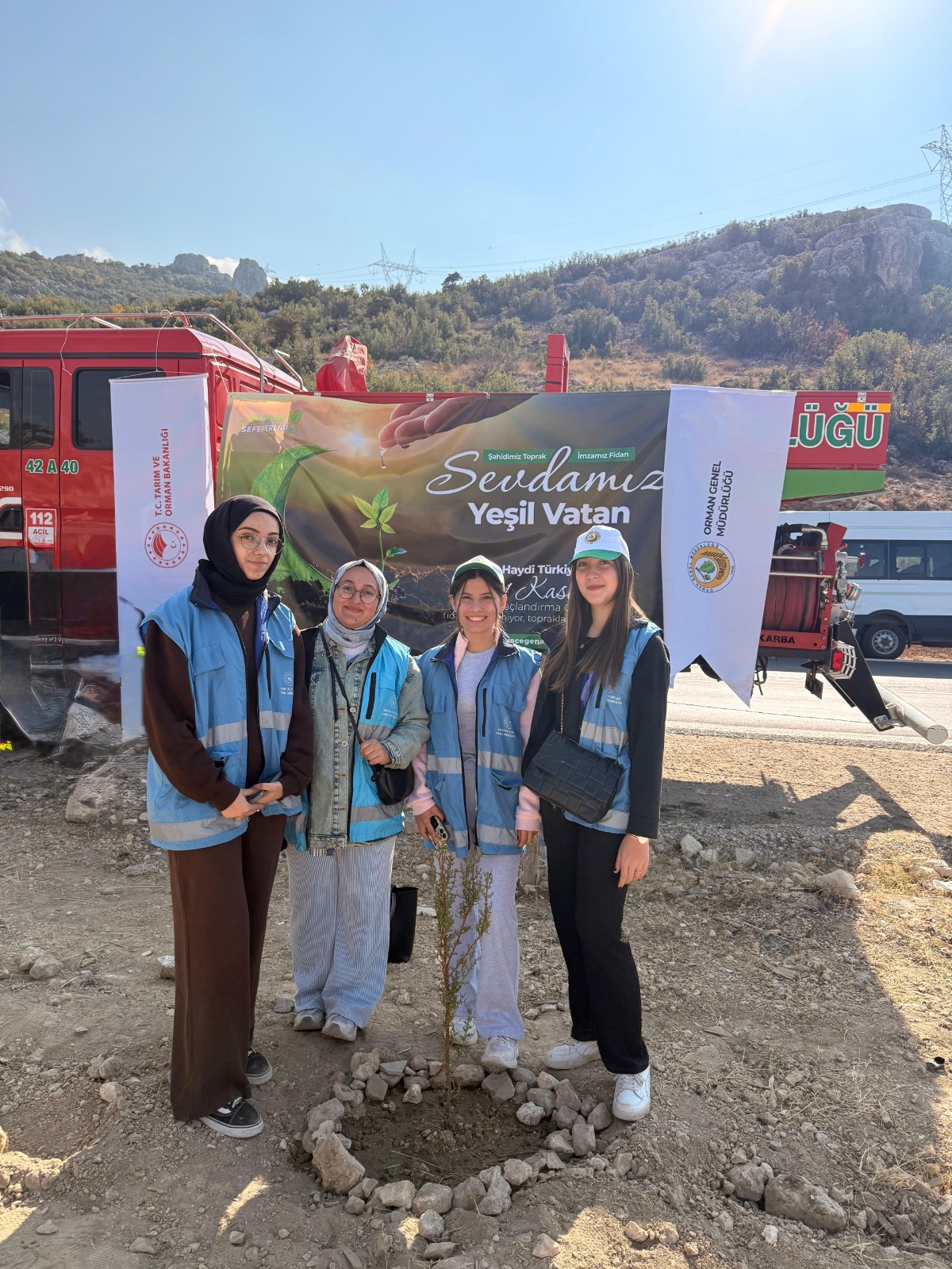 Karamanda Genc Eller Gelecege Nefes Oldu (3)