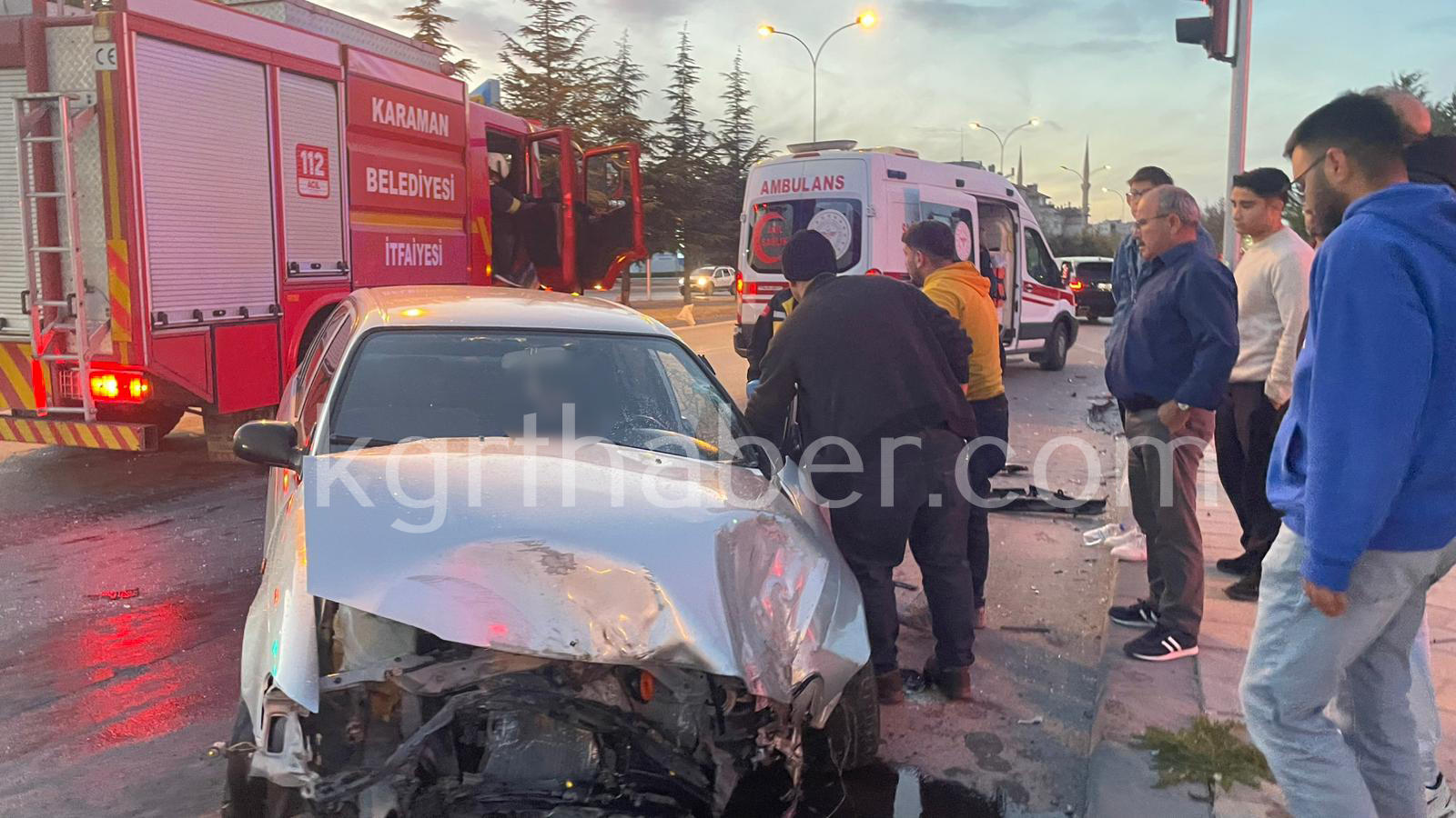 Karamanda Itfaiye Ile Otomobil Carpisti 1 Yarali12