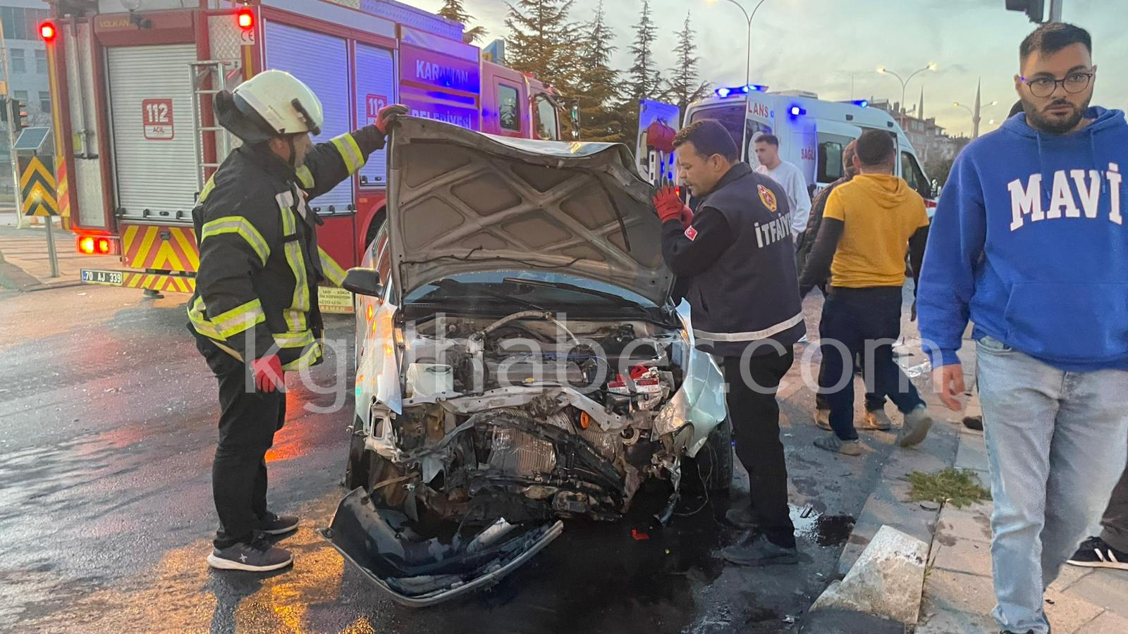 Karamanda Itfaiye Ile Otomobil Carpisti 1 Yarali13