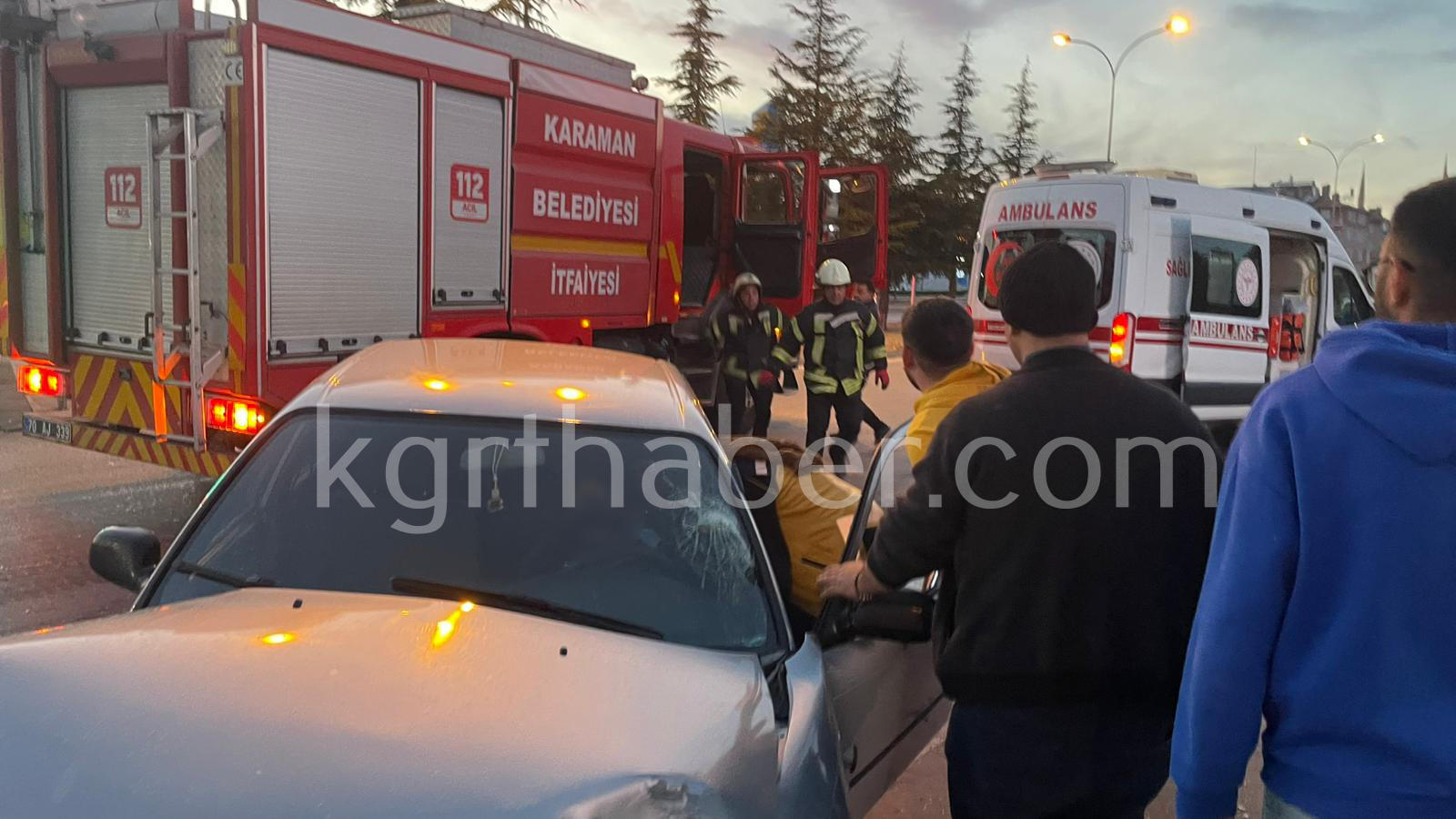 Karamanda Itfaiye Ile Otomobil Carpisti 1 Yarali14