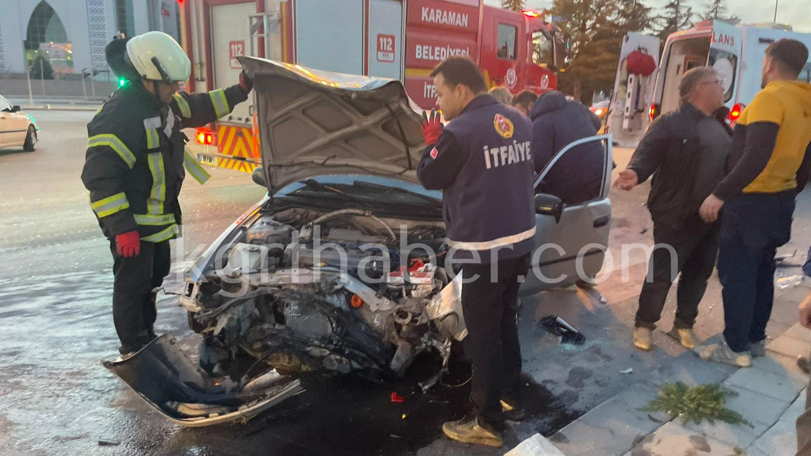 Karamanda Itfaiye Ile Otomobil Carpisti 1 Yarali2