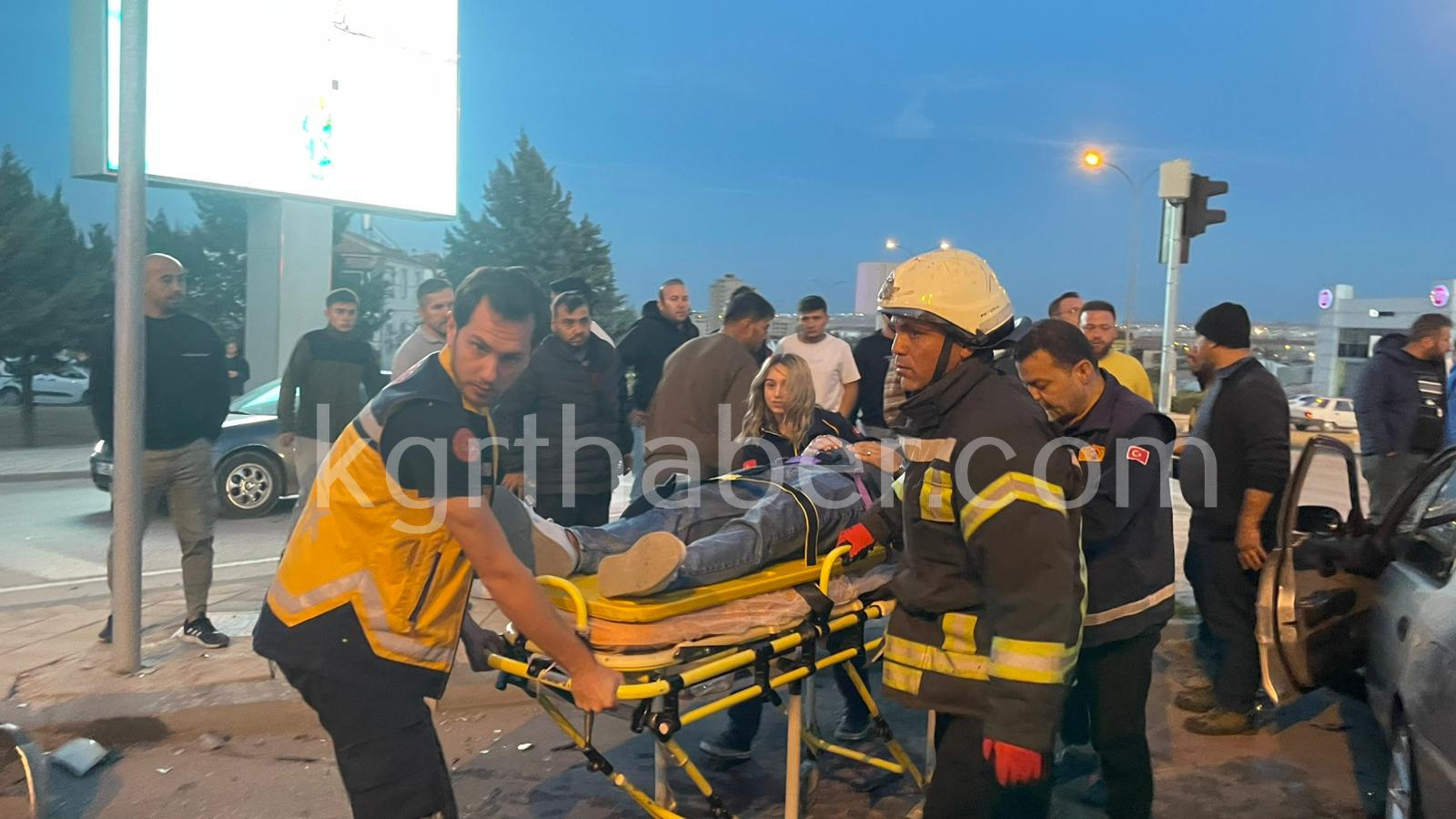 Karamanda Itfaiye Ile Otomobil Carpisti 1 Yarali3