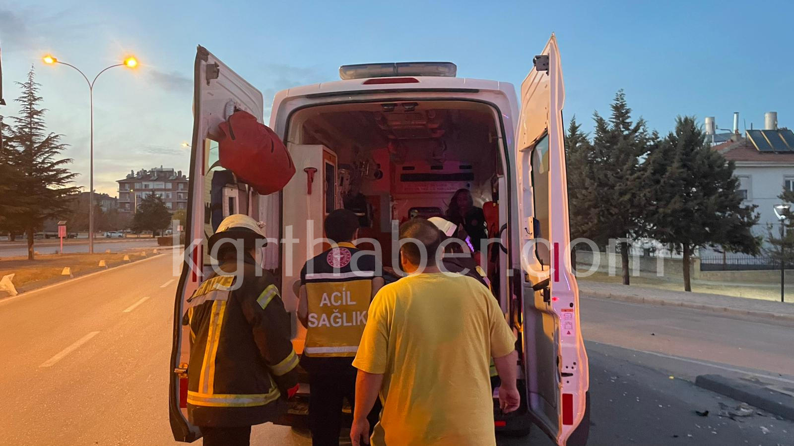 Karamanda Itfaiye Ile Otomobil Carpisti 1 Yarali4