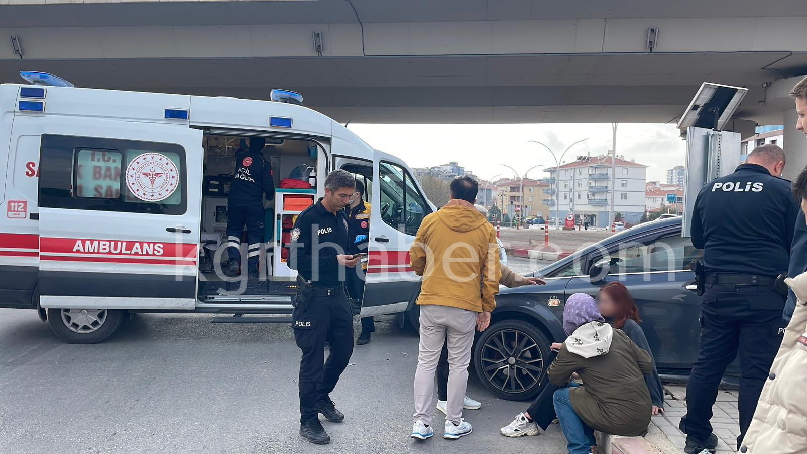 Karamanda Pikap Ile Otomobil Carpisti 1 Yarali10