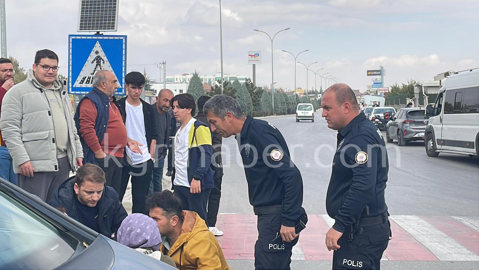 Karamanda Pikap Ile Otomobil Carpisti 1 Yarali8