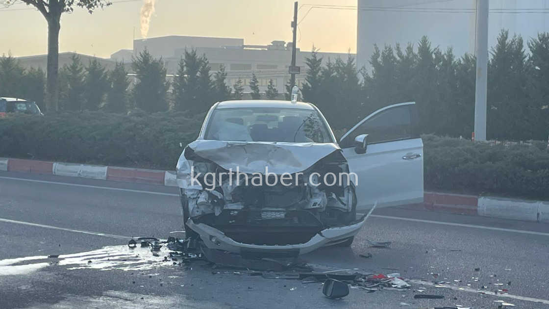 Karamanda Tirla Otomobil Carpisti 1 Yarali2