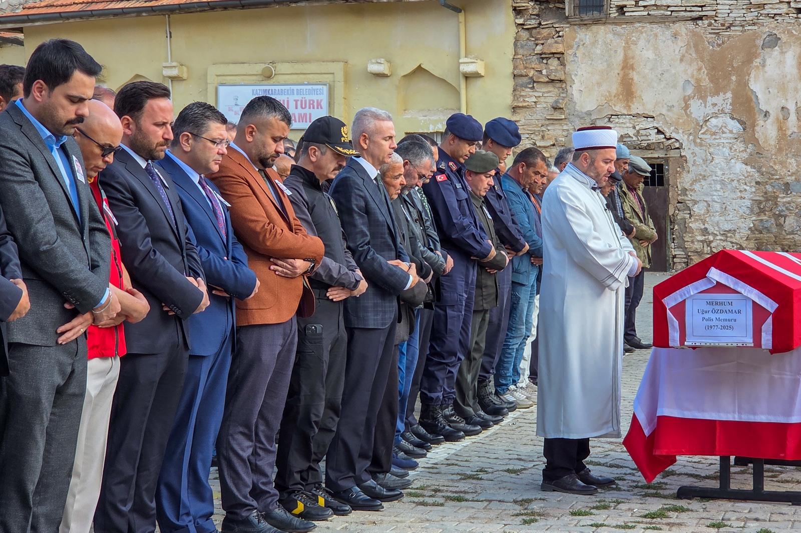 Karamanli Polis Icin Son Gorev (1)