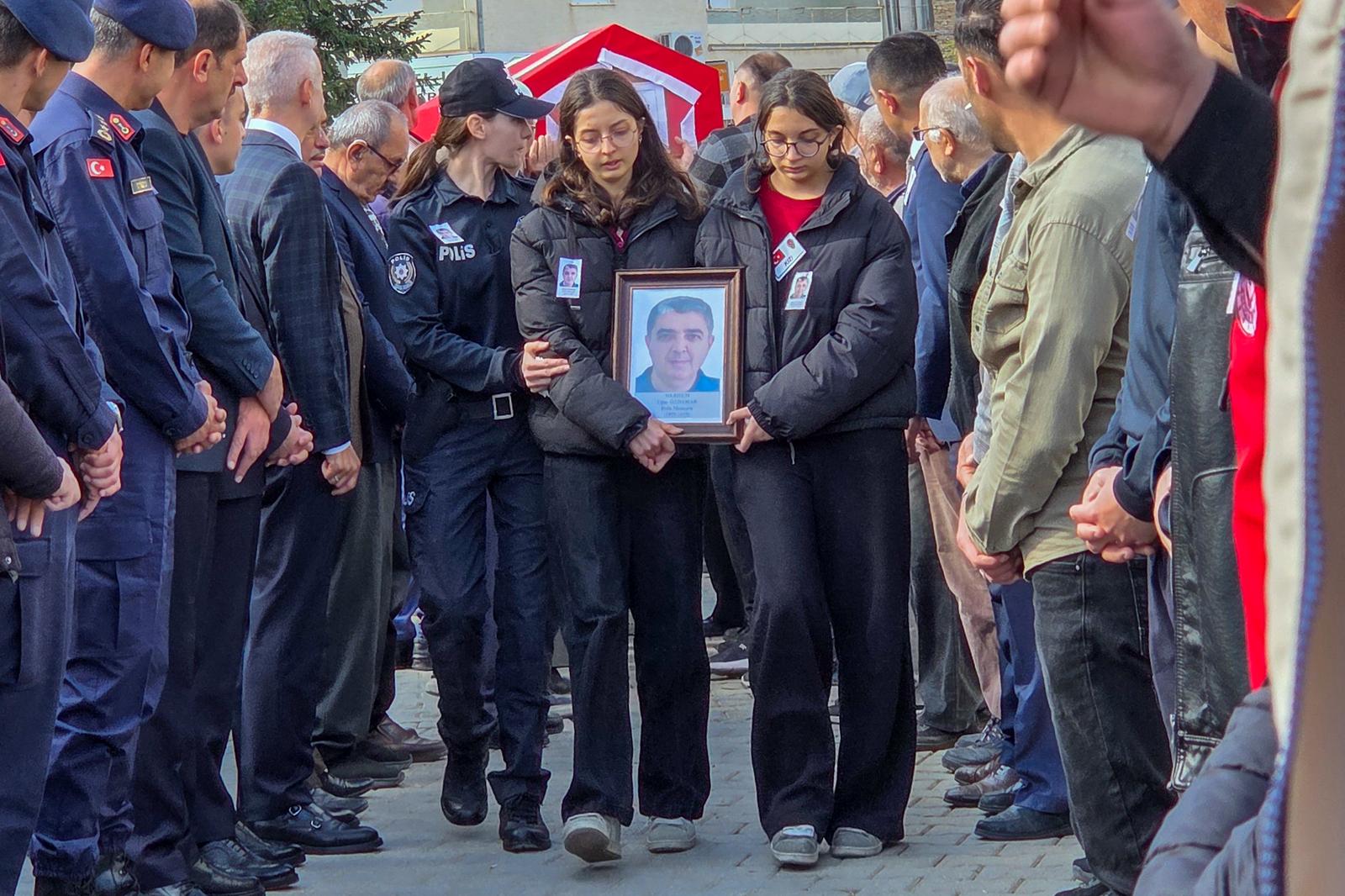 Karamanli Polis Icin Son Gorev (2)