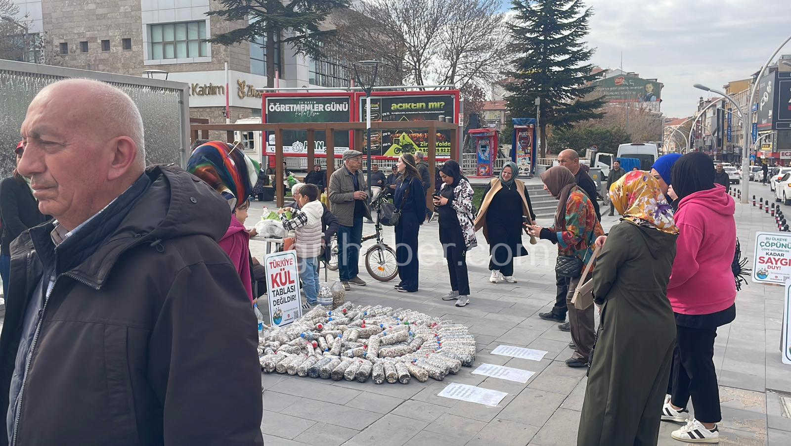 Kmulu Akademisyen Ve Gonulluler 2 Ayda 100 Bin Sigara Izmariti Topladi10