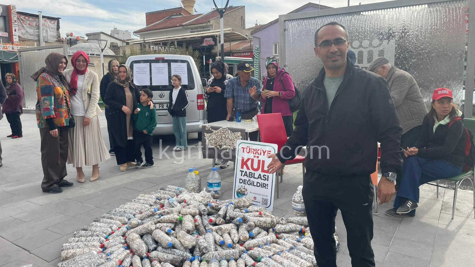 Kmulu Akademisyen Ve Gonulluler 2 Ayda 100 Bin Sigara Izmariti Topladi3