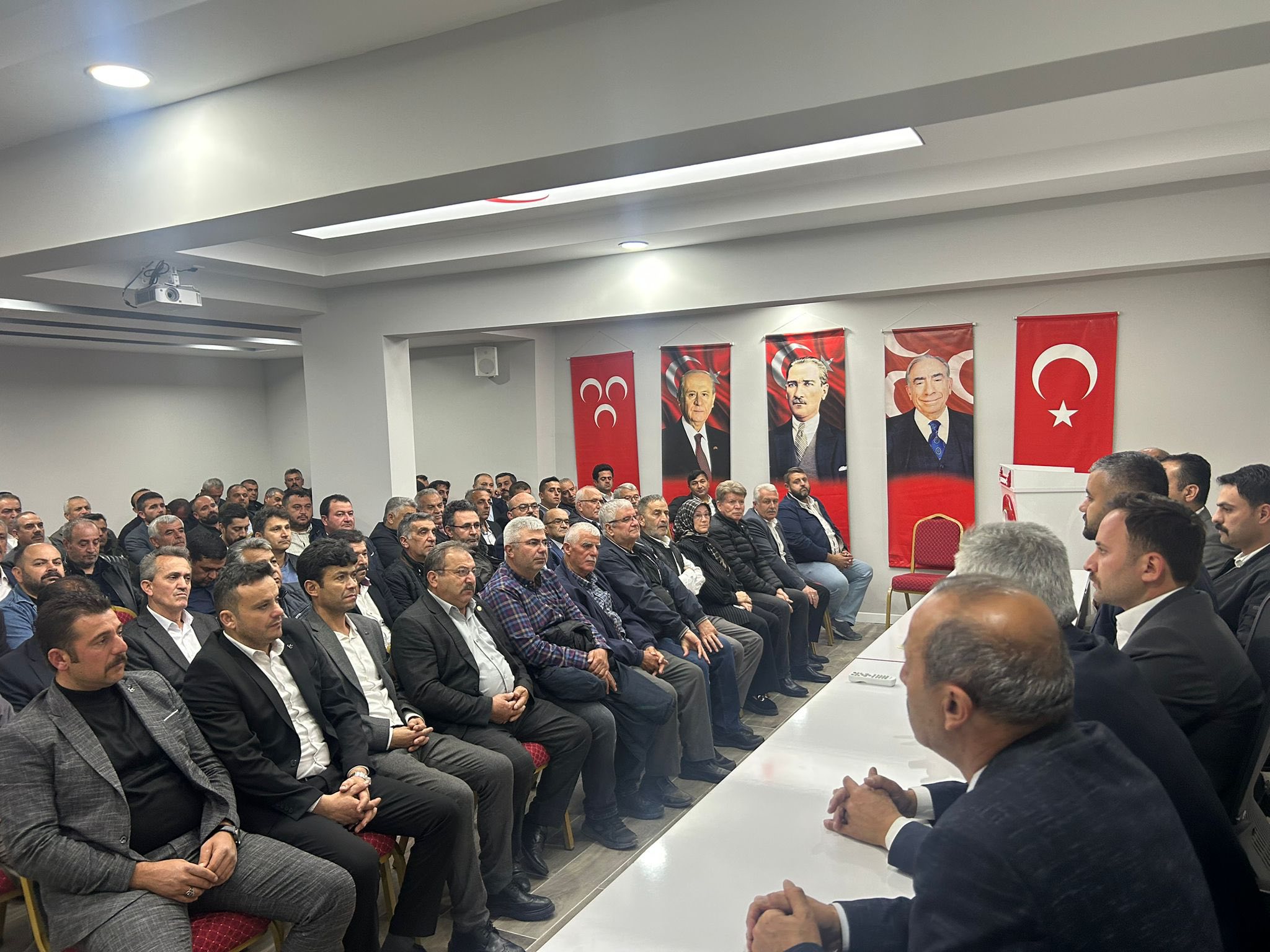 Mhp Karaman Il Baskanligi Hayirli Gunler Komsum Ziyaretleri Icin Toplandi (1)