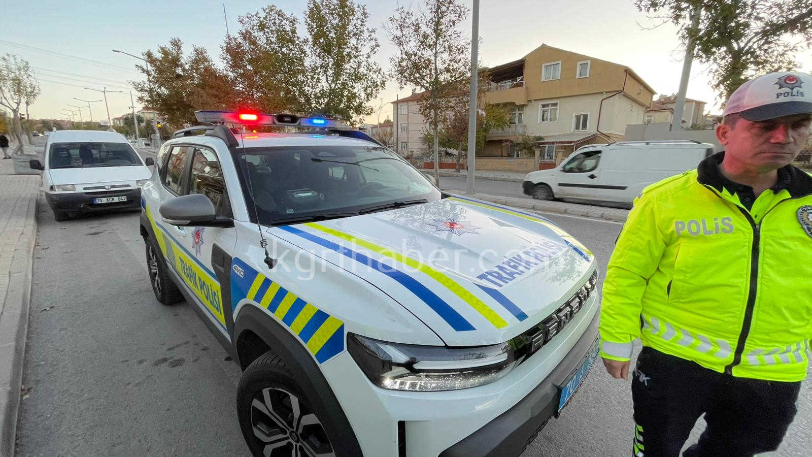 Polisin Dur Ihtarina Uymayip Kacan Surucuye 30 Bin Lira Ceza1