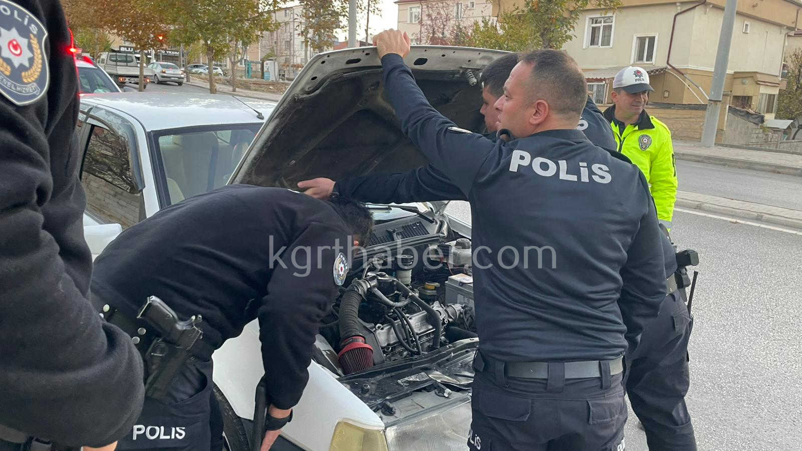 Polisin Dur Ihtarina Uymayip Kacan Surucuye 30 Bin Lira Ceza4