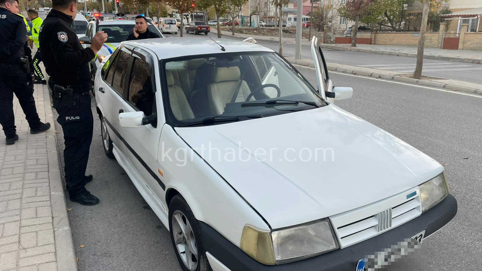 Polisin Dur Ihtarina Uymayip Kacan Surucuye 30 Bin Lira Ceza5