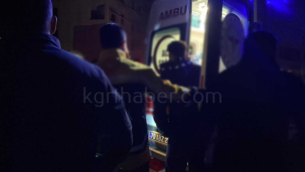 6 Katli Insaatin Catisina Cikti Polis Ekipleri Kurtardi0