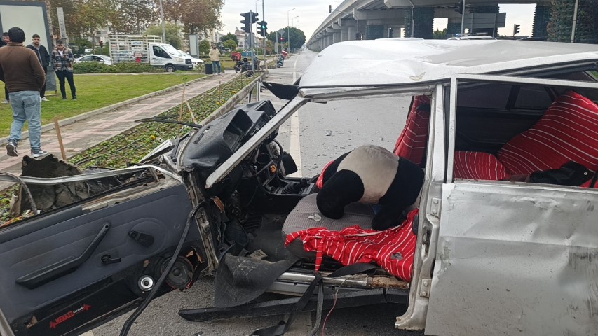 Ambulansa Yol Vermek Istedi Ortalik Savas Alanina Dondu3