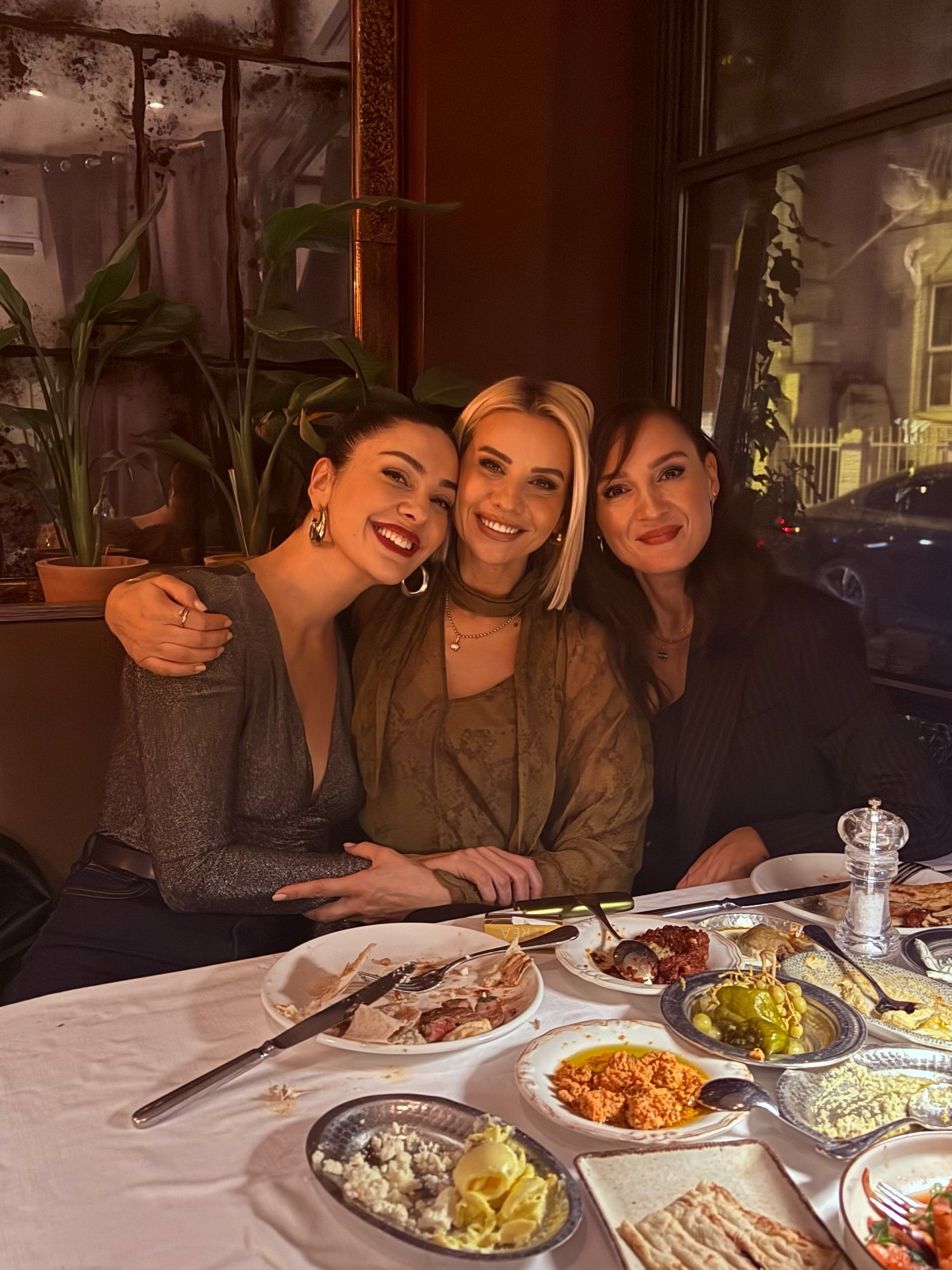 Berguzar Korelin Son Hali Gundem Oldu Igne Iplige Dondu (1)