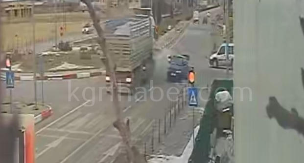 Feci Kaza Kamerada Lpg Tanki Firladi 2 Yarali3