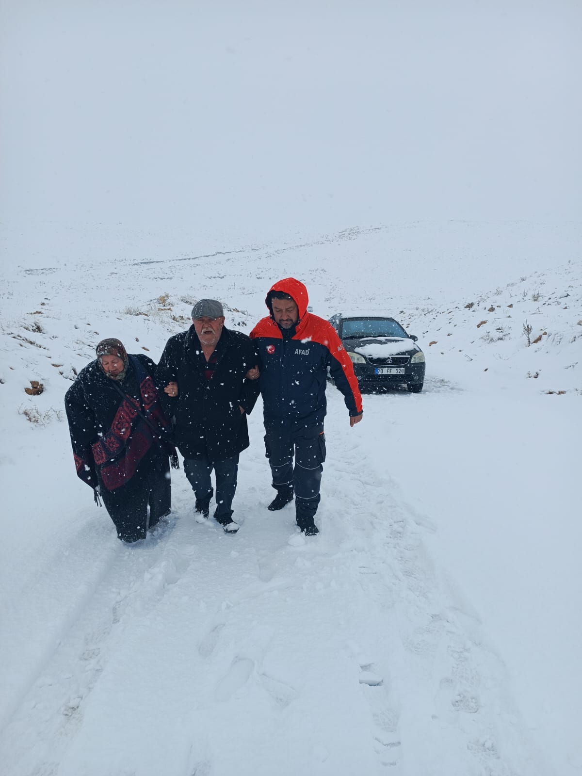 Gulderede Kar Yagisi Mahsur Birakti Karamanda Afad Seferber Oldu (3)