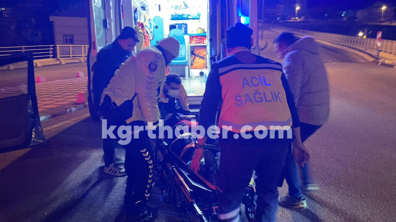 Karamanda 2 Arac Kavsakta Carpisti 3 Yarali4