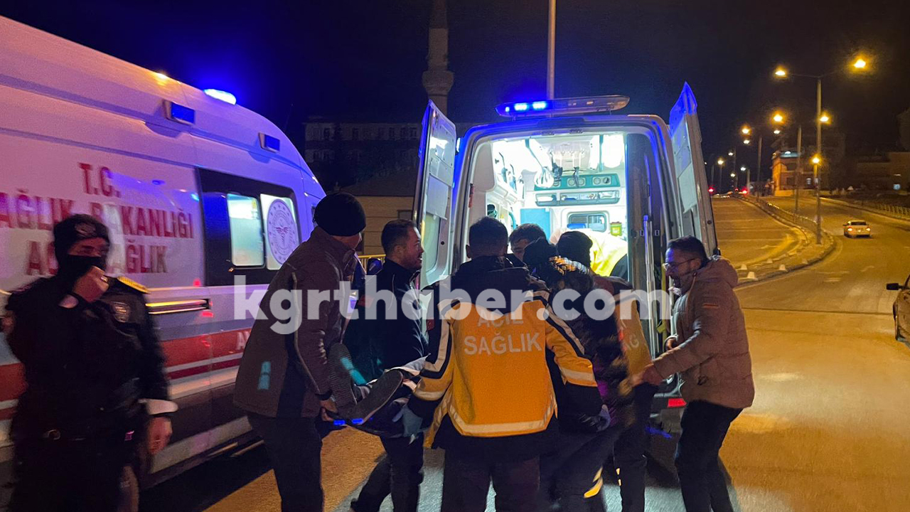 Karamanda 2 Arac Kavsakta Carpisti 3 Yarali8