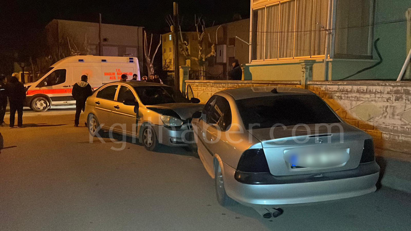 Karamanda Otomobiller Carpisti 5 Yarali11