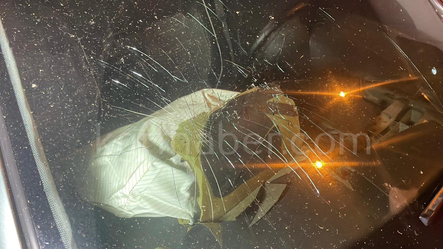 Karamanda Zincirleme Trafik Kazasi 2 Yarali4