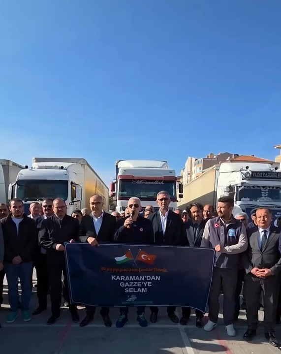 Karamandan 6 Yardim Tiri Gazzeye Dogru Yola Cikti (2)