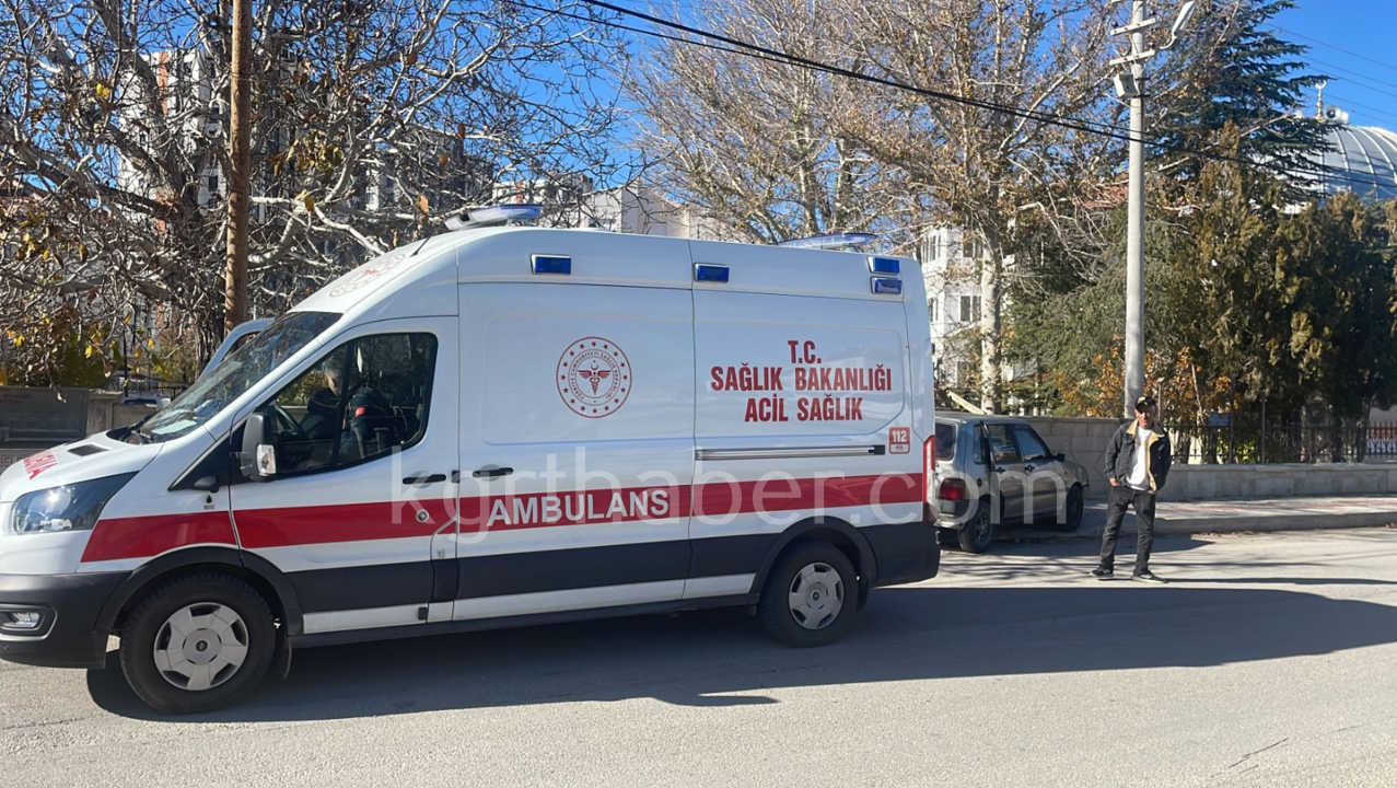 Kontrolden Cikan Arac Once Yayaya Carpti Sonra Kaldirima Cikti1