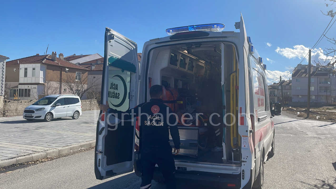 Kontrolden Cikan Arac Once Yayaya Carpti Sonra Kaldirima Cikti3