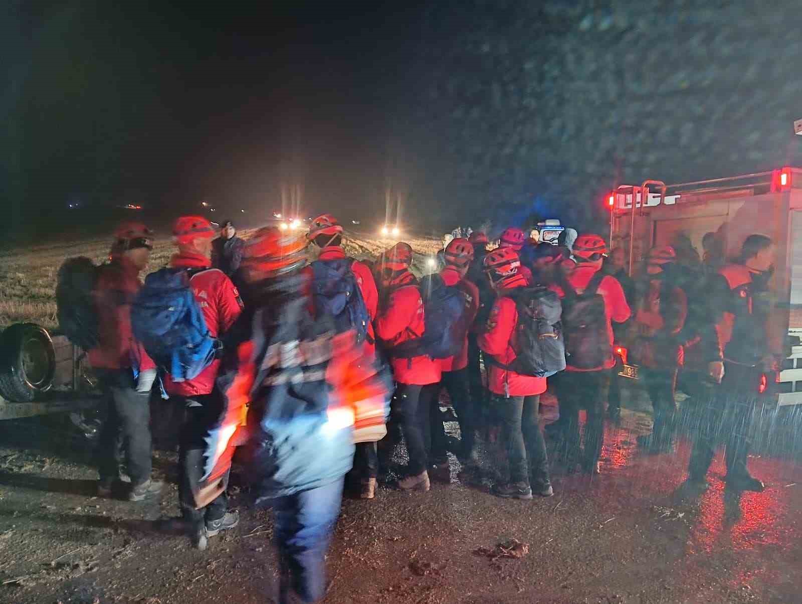 Libya Genelkurmay Baskaninin Ucagi Ankarada Dustu 8 Kisi Hayatini Kaybetti (3)