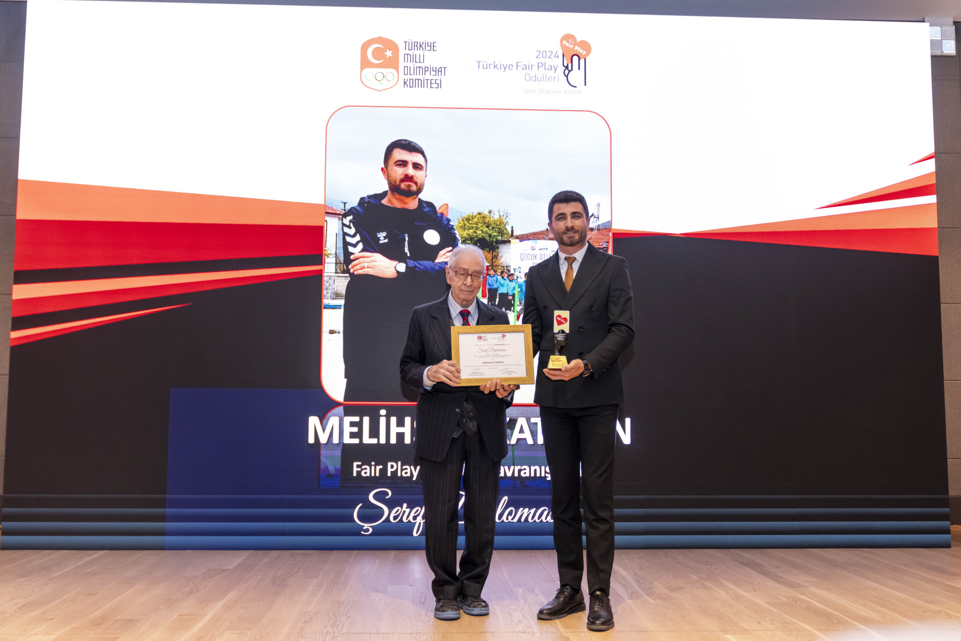 Melihsah Katmanin Projesi Turkiyeye Ornek Oldu Fair Play Odulu Karamana Geldi (1)
