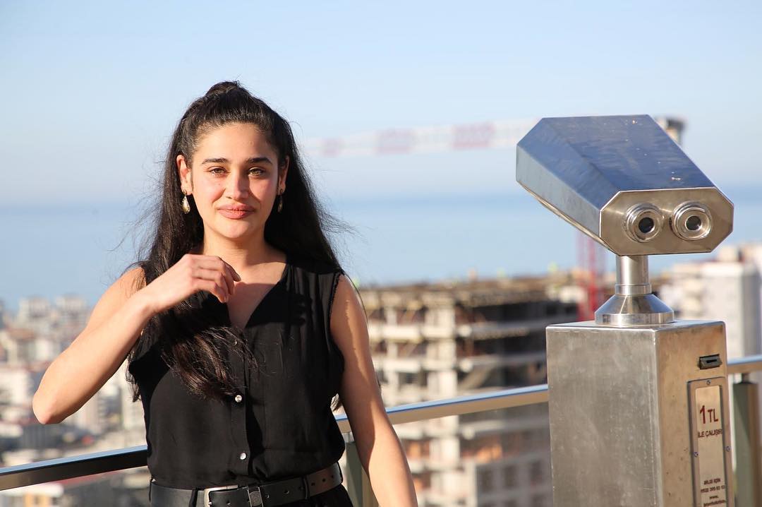 Meltem Miraloglu Hakkinda Carpici Iddia Rahiple Evlenip Din Mi Degistirdi (4)